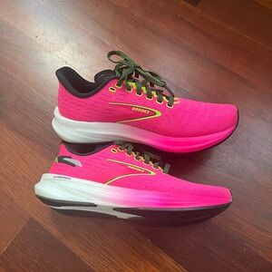Brooks Hyperion Running Shoes